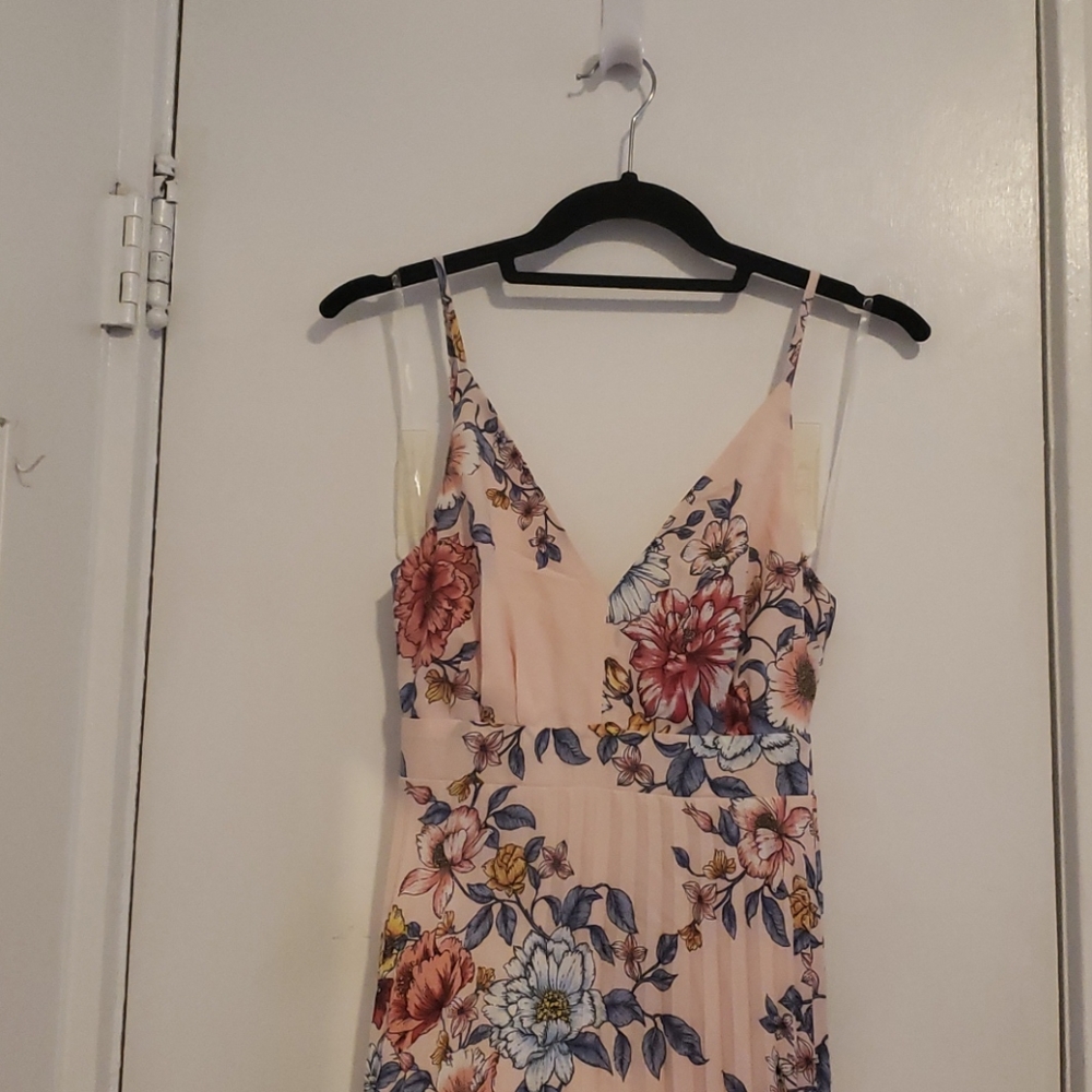 Pink floral v-neck dress